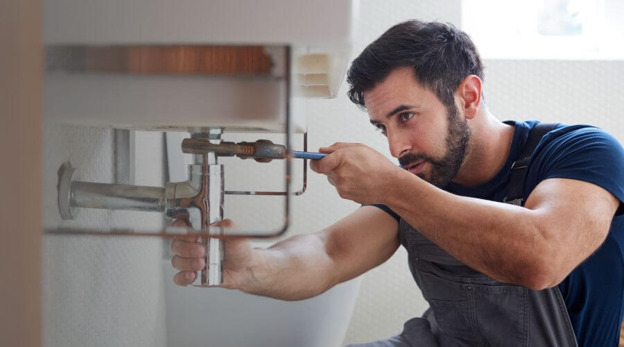 Sink pipe leak repair in Butlerville, IN